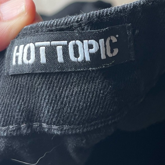 Hot Topic Black Cargo Buckle Straight Leg Pants 32W x 32L Grunge Skater Goth - Picture 3 of 8